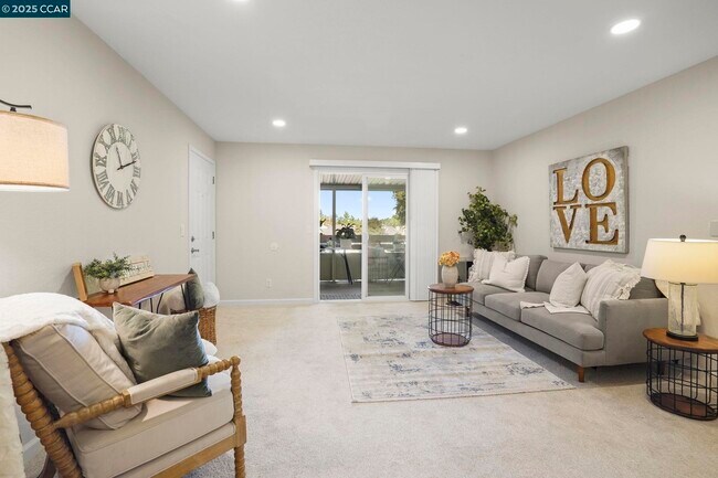 1505 Kirker Pass Rd, Unit 231 in Concord, CA - Building Photo - Building Photo