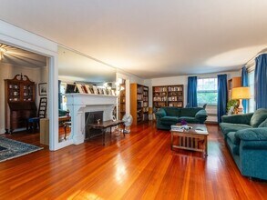 30 Stetson St, Unit 1 in Brookline, MA - Building Photo - Building Photo