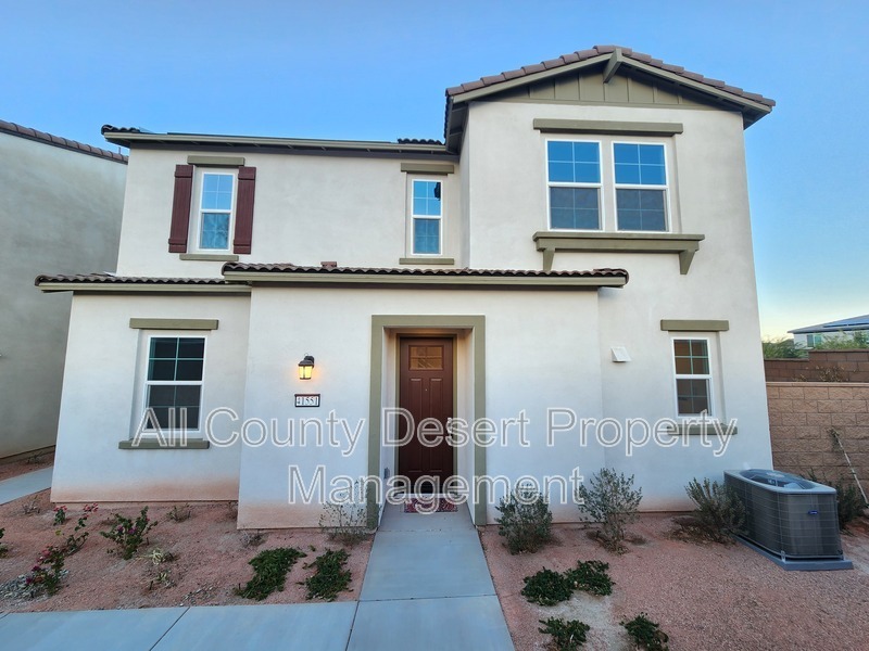 41551 Stanford Rd in Palm Desert, CA - Building Photo