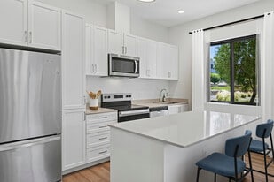 eaves San Marcos in San Marcos, CA - Building Photo