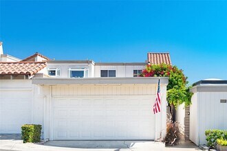 712 Calle Divino, Unit Bldg3-215 in San Clemente, CA - Building Photo - Building Photo