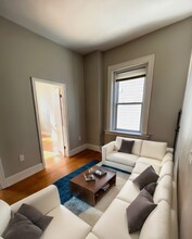 20 Chelsea St, Unit #2 in Boston, MA - Foto de edificio - Building Photo