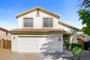 12690 W Mulberry Dr in Avondale, AZ - Building Photo