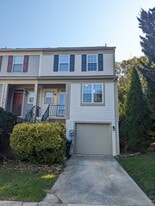 7117 Gresham Ct E in Frederick, MD - Building Photo