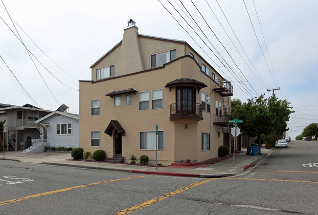 165 Santa Helena Ave in San Bruno, CA - Building Photo - Building Photo