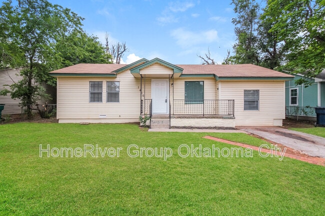 property at 1416 SE 39th St