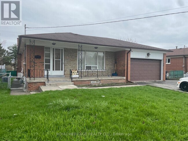 property at 281 Driftwood Ave
