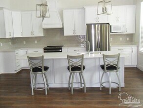 3003 E Blount St in Pensacola, FL - Building Photo - Building Photo