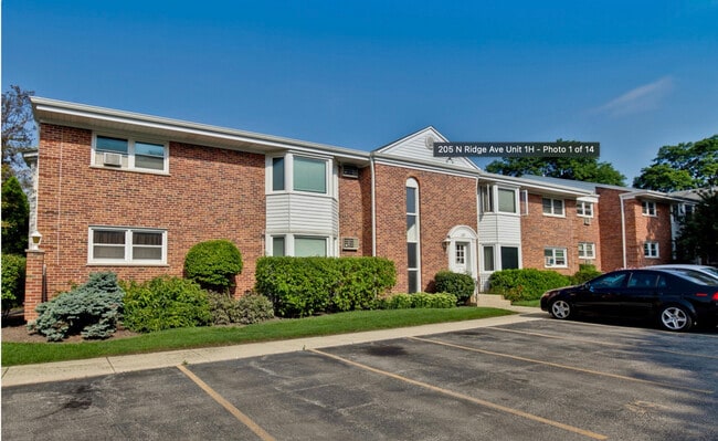 205 N Ridge Ave