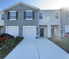 1782 Hovenweep Rd in Wesley Chapel, FL - Building Photo