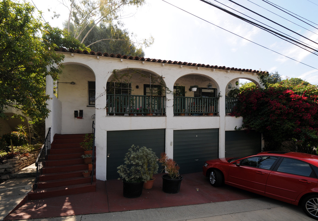 1724-1726 1/2 Redcliff St in Los Angeles, CA - Building Photo