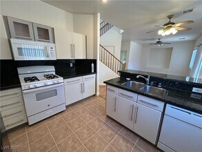 3143 Dusty Moon Ave in Henderson, NV - Building Photo - Building Photo