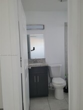 5655 Johnson St in Hollywood, FL - Building Photo - Building Photo