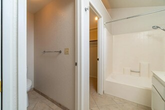 543 Wisteria Ct in Benicia, CA - Building Photo - Building Photo