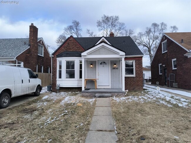 19650 Buffalo St in Detroit, MI - Building Photo - Building Photo