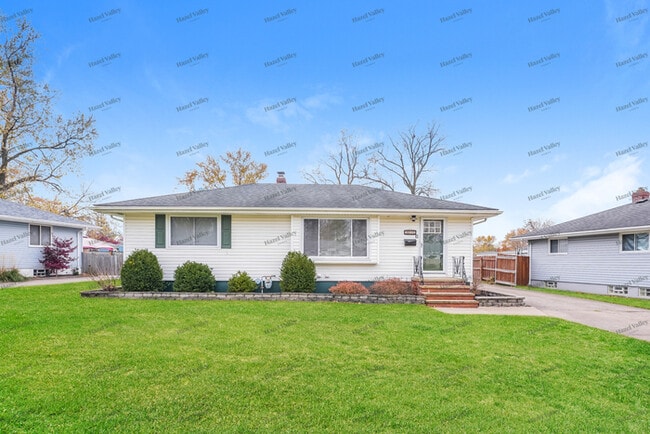 property at 14995 Lindmont Dr