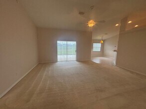 3249 NW 49th Ave in Ocala, FL - Building Photo - Building Photo