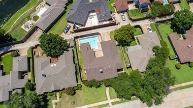 2013 Stain Glass Dr, Unit 5 in Plano, TX - Building Photo - Building Photo