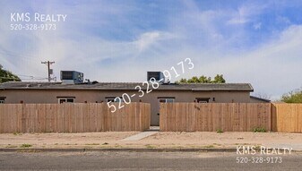 1304 S 5th Ave in Tucson, AZ - Building Photo