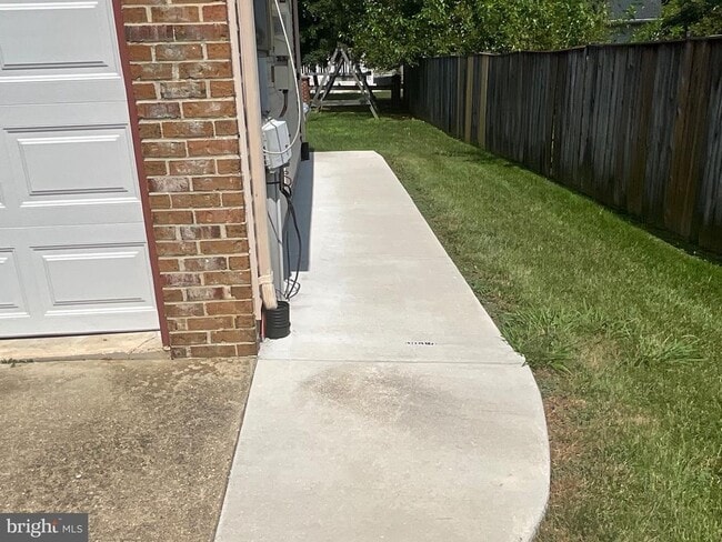 4504 Hiwassee Dr in Clinton, MD - Building Photo - Building Photo