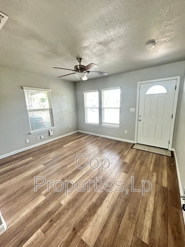 614 El Monte Blvd in San Antonio, TX - Building Photo - Building Photo