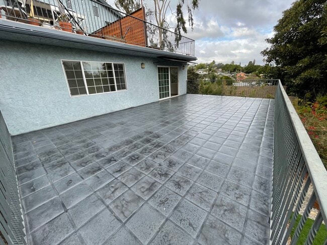 1419 Allesandro St, Unit B in Los Angeles, CA - Building Photo - Building Photo