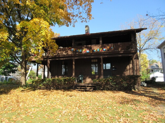 property at 42-44-44 E Norwich Ave