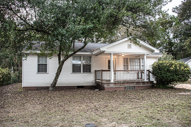 274 Anderson St in Crestview, FL - Building Photo - Building Photo