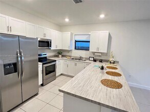 13370 SW 284th Terrace in Homestead, FL - Building Photo - Building Photo