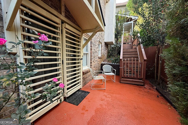 property at 3550 River Trace Dr