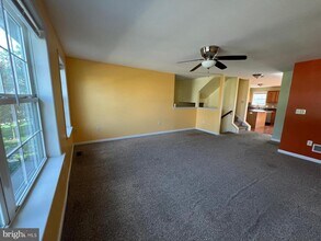 422 Mercury Dr in Mechanicsburg, PA - Building Photo - Building Photo
