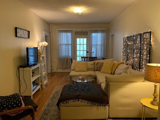 18 Melvin Ave, Unit 4 in Boston, MA - Building Photo - Building Photo