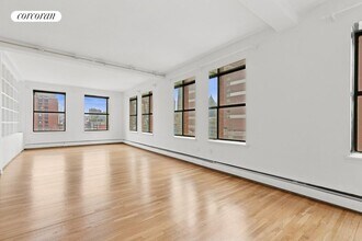 260 W Broadway in New York, NY - Building Photo - Building Photo