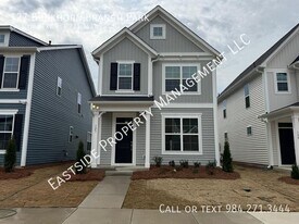 127 Buckhorn Br Pk in Clayton, NC - Building Photo