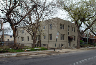 412 19th St NE in Washington, DC - Building Photo - Building Photo