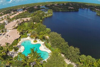 5633 Eleuthera Way in Naples, FL - Building Photo - Building Photo