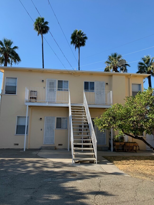803 W Glenoaks Blvd, Unit 803A in Glendale, CA - Building Photo - Building Photo