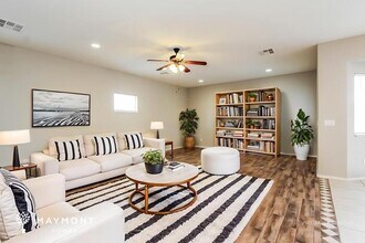 18356 W Mission Ln in Waddell, AZ - Building Photo - Building Photo