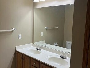 17837 Olive St in Omaha, NE - Building Photo - Building Photo