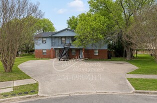 4805 Cedarhill Cir in Killeen, TX - Building Photo