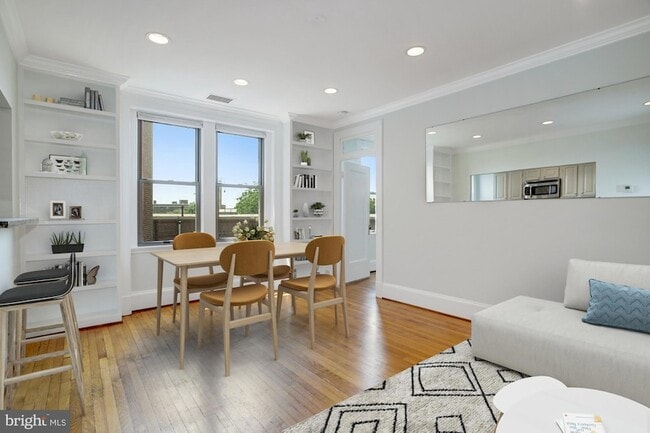 2129 Florida Ave NW, Unit 408 in Washington, DC - Building Photo - Building Photo
