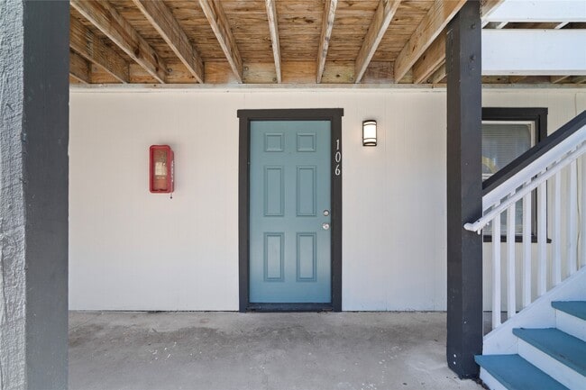 property at 918 Winnie St