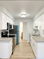 17109 NE 45th St, Unit 40 in Redmond, WA - Building Photo