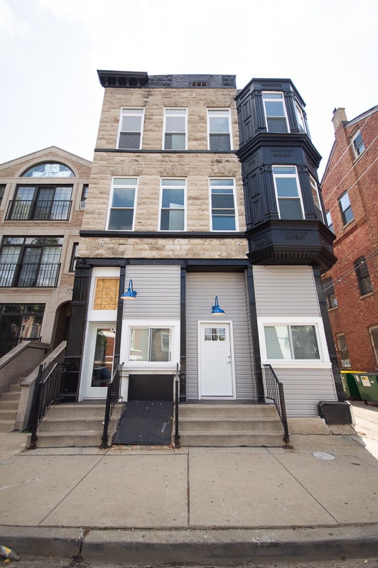 property at 1711 S Carpenter St