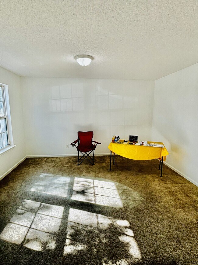 1 Blackberry Ln in Port Wentworth, GA - Building Photo - Building Photo