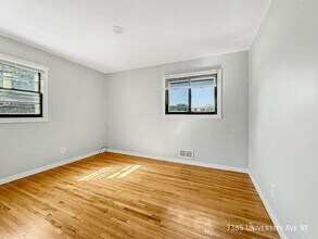 7385 University Ave NE in Minneapolis, MN - Building Photo - Building Photo