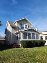 4419 Asbury Dr in Toledo, OH - Building Photo