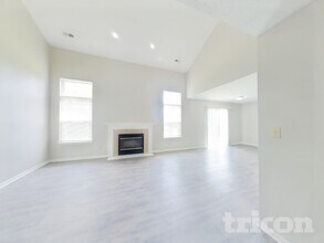 6503 Townsend Way in Indianapolis, IN - Foto de edificio - Building Photo