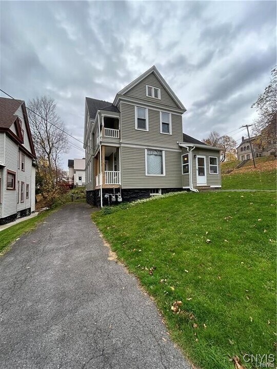 309 Hamilton St in Syracuse, NY - Building Photo