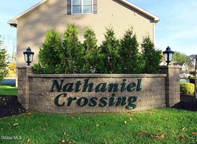 34 Kendall Dr in Delmar, NY - Building Photo - Building Photo